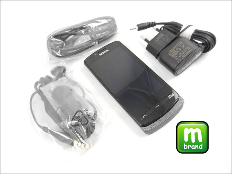 Nokia 700