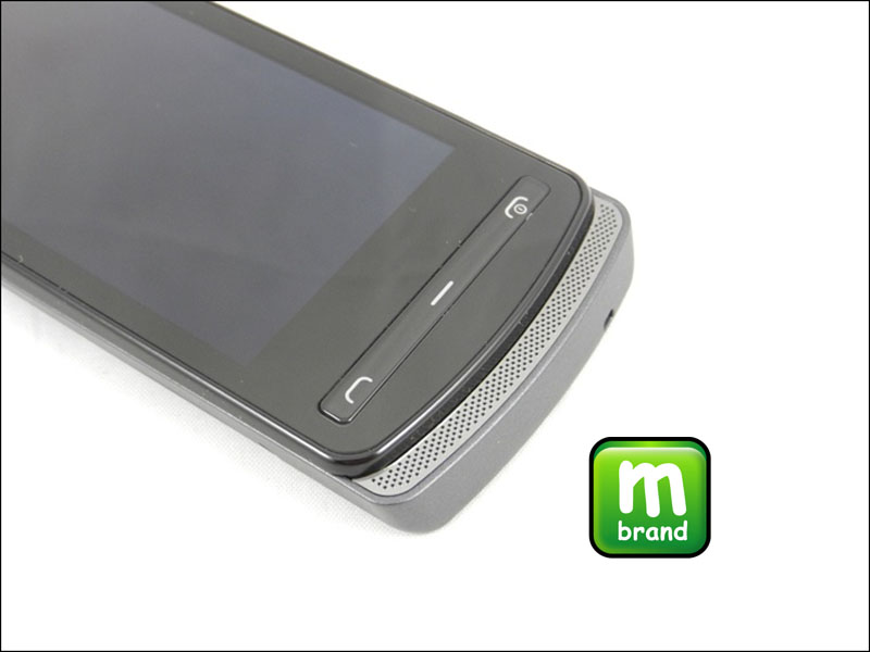 Nokia 700
