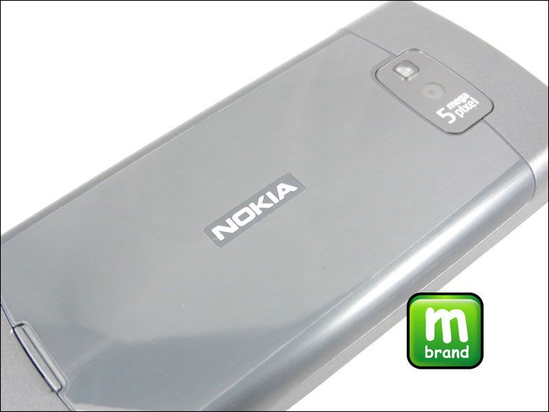 Nokia 700