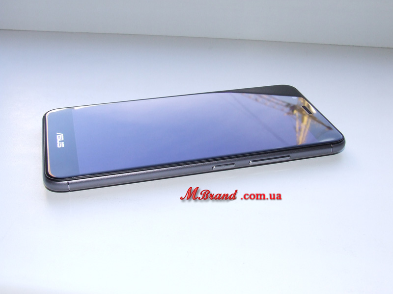 Asus ZenFone 3 Max (ZC520TL) 3/32Gb