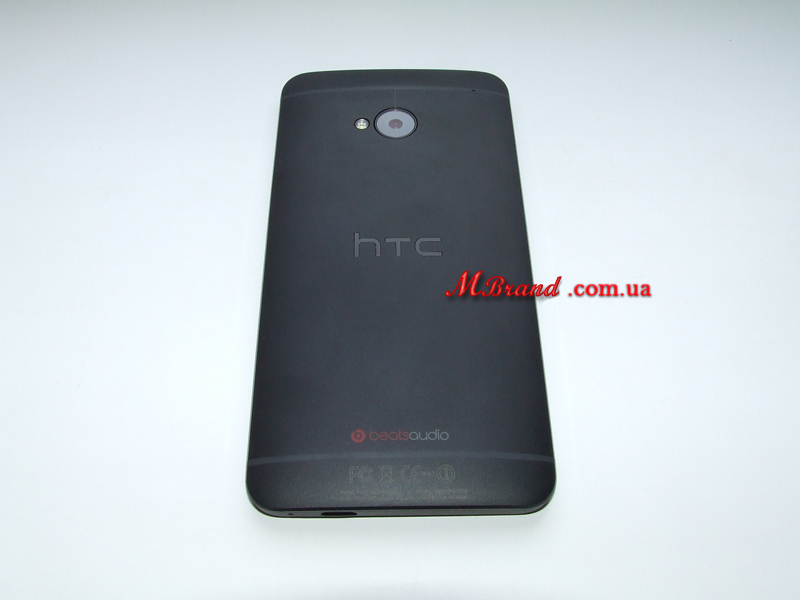 HTC One (M7)