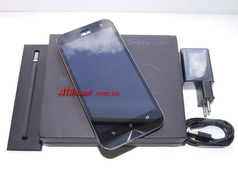 Asus ZenFone Zoom (ZX551ML) 4/64Gb