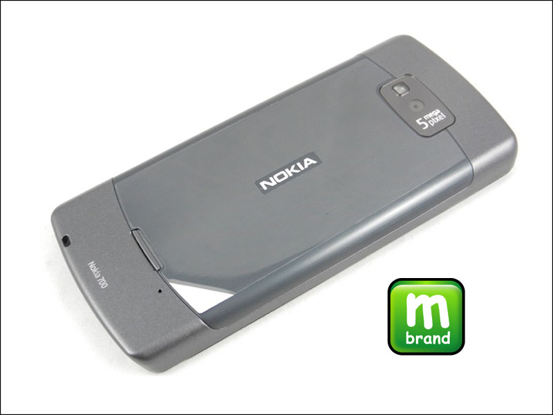 Nokia 700